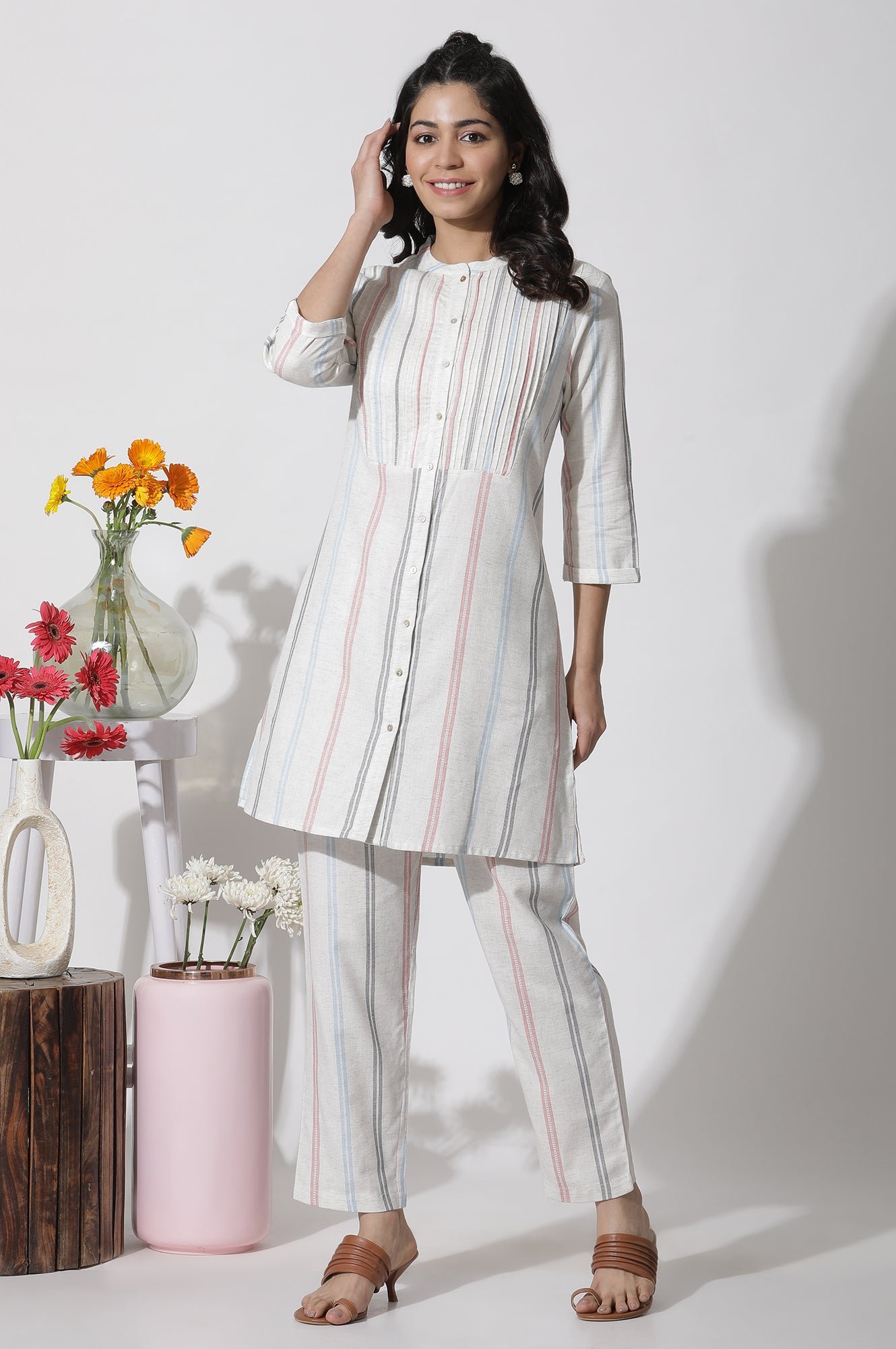 White Stripe Printed Pintuck Tunic And Pants Co-Ord Set - View 10