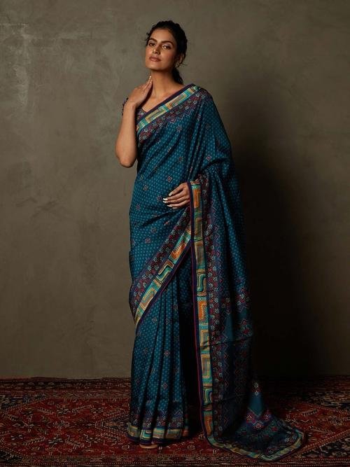 Teal &amp; Navy Chowki Saree With Unstitched Blouse - View 5
